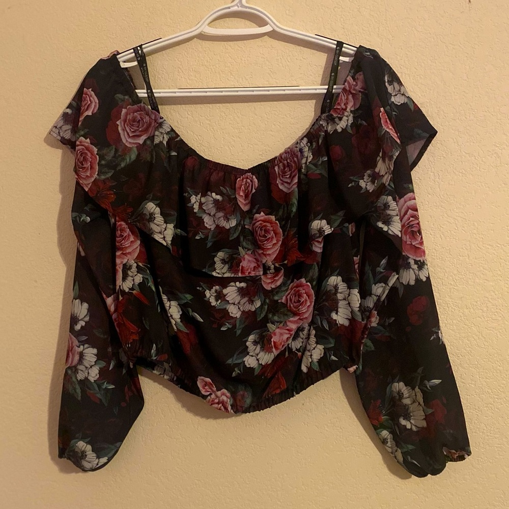 G by Guess Off the Shoulder Strapless Floral Top